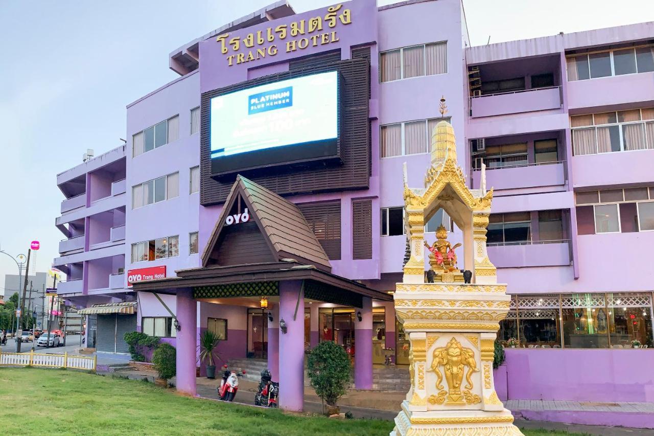 Oyo 565 Trang Hotel Екстериор снимка