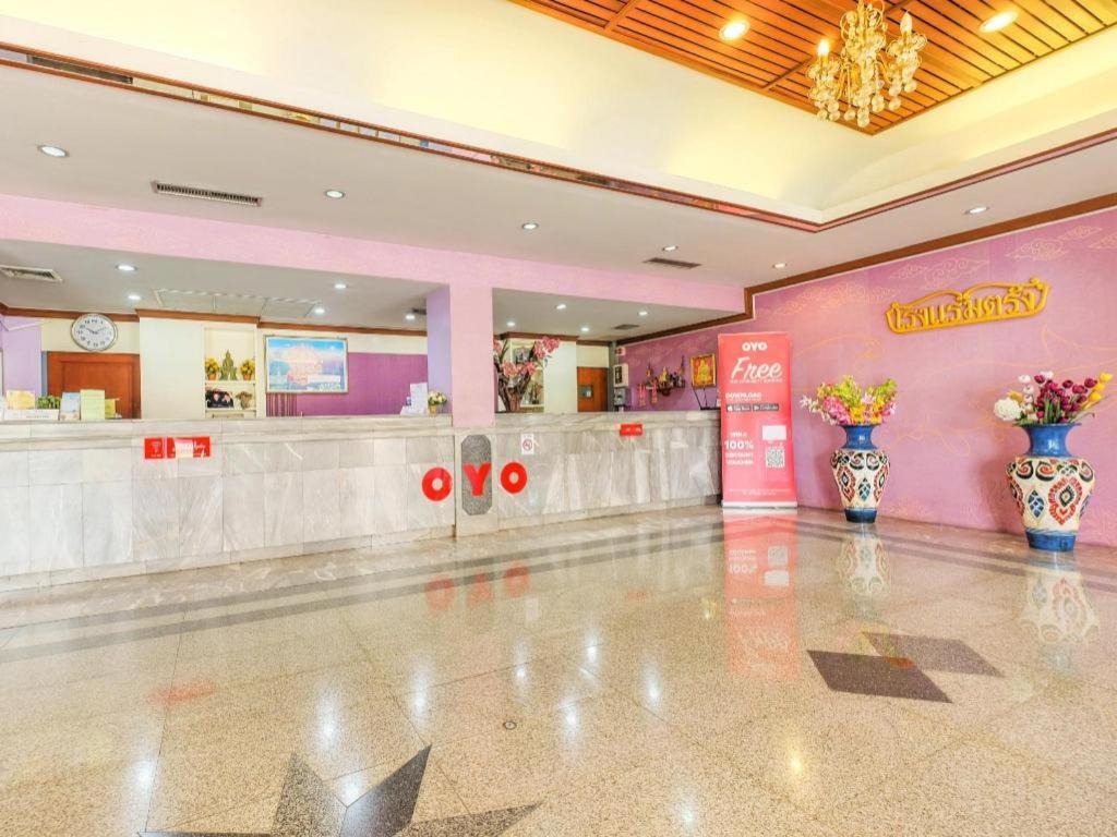 Oyo 565 Trang Hotel Екстериор снимка