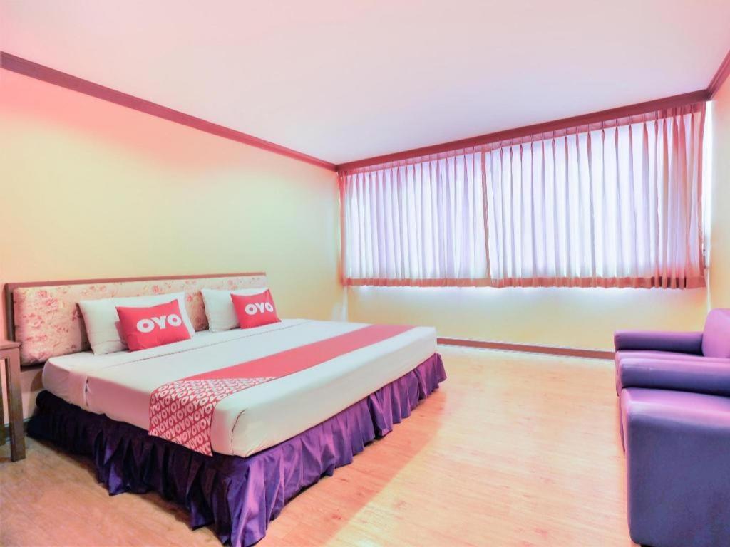 Oyo 565 Trang Hotel Екстериор снимка