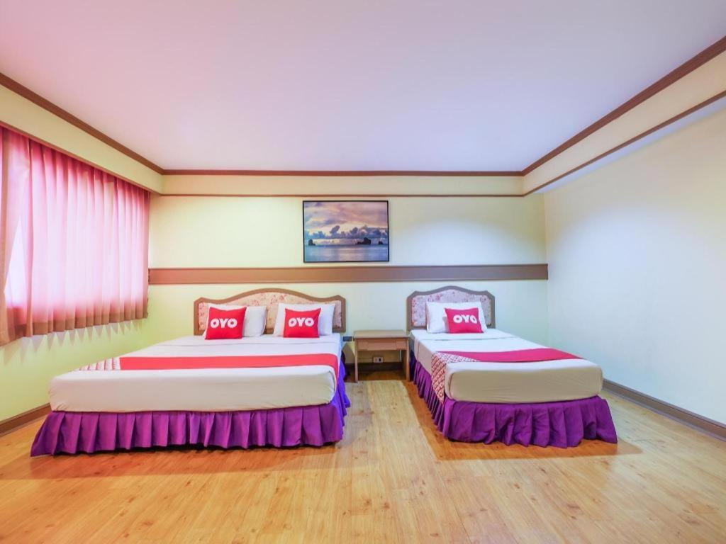 Oyo 565 Trang Hotel Екстериор снимка
