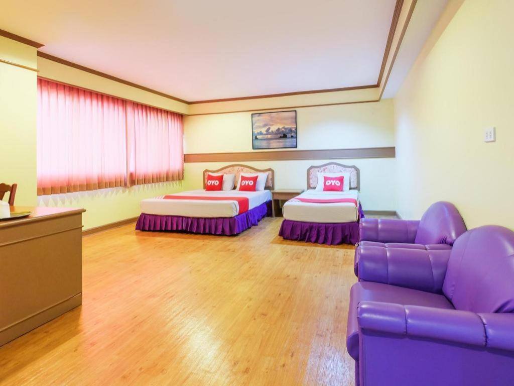 Oyo 565 Trang Hotel Екстериор снимка