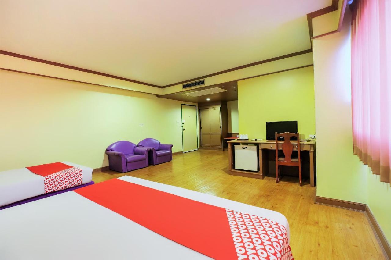 Oyo 565 Trang Hotel Екстериор снимка