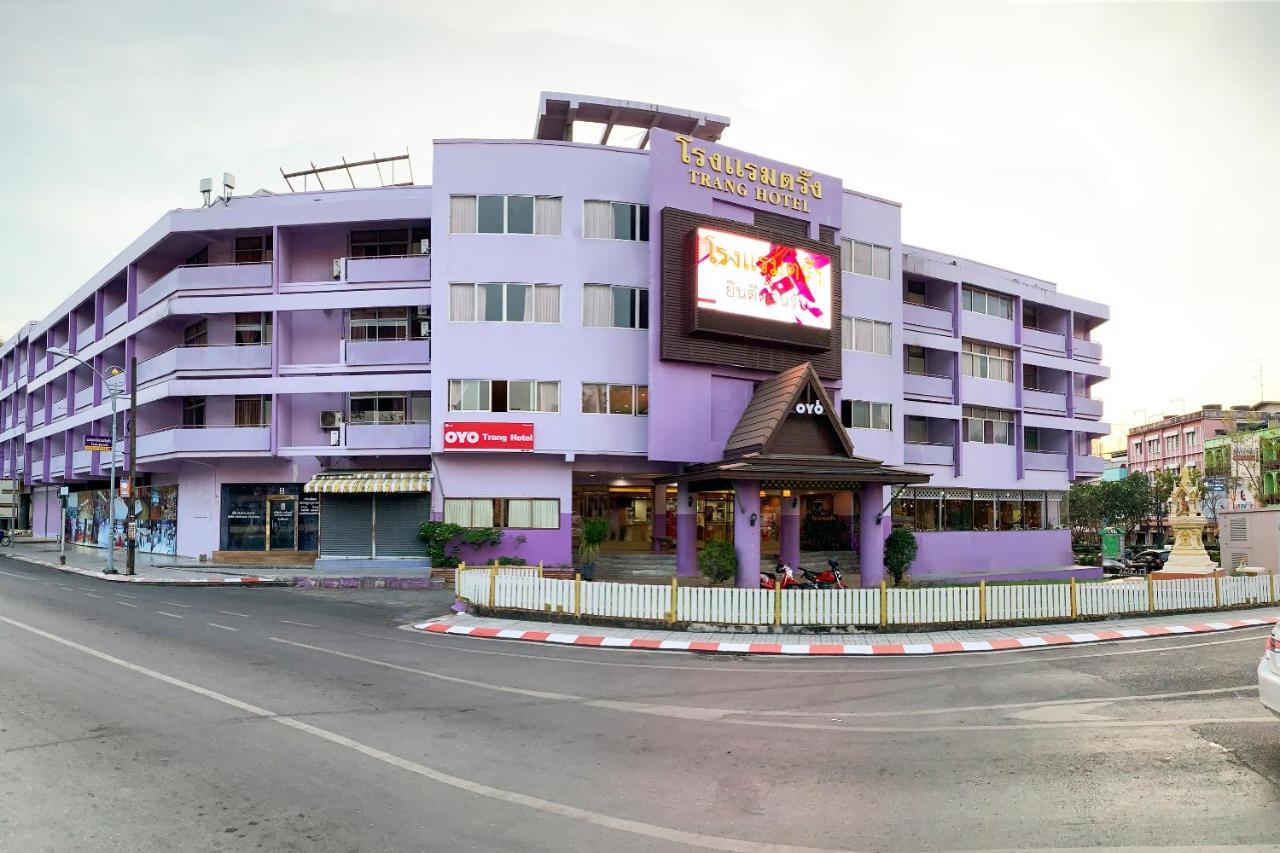 Oyo 565 Trang Hotel Екстериор снимка